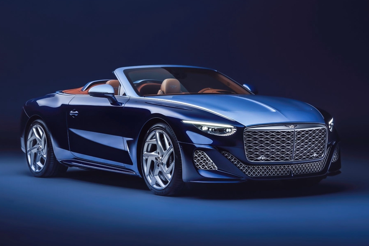 按照个人意愿打造：第四台宾利Batur敞篷版