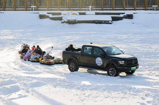 驭雪破冰 共享皮卡文化盛宴 长城炮哈尔滨打造全场景冰雪体验