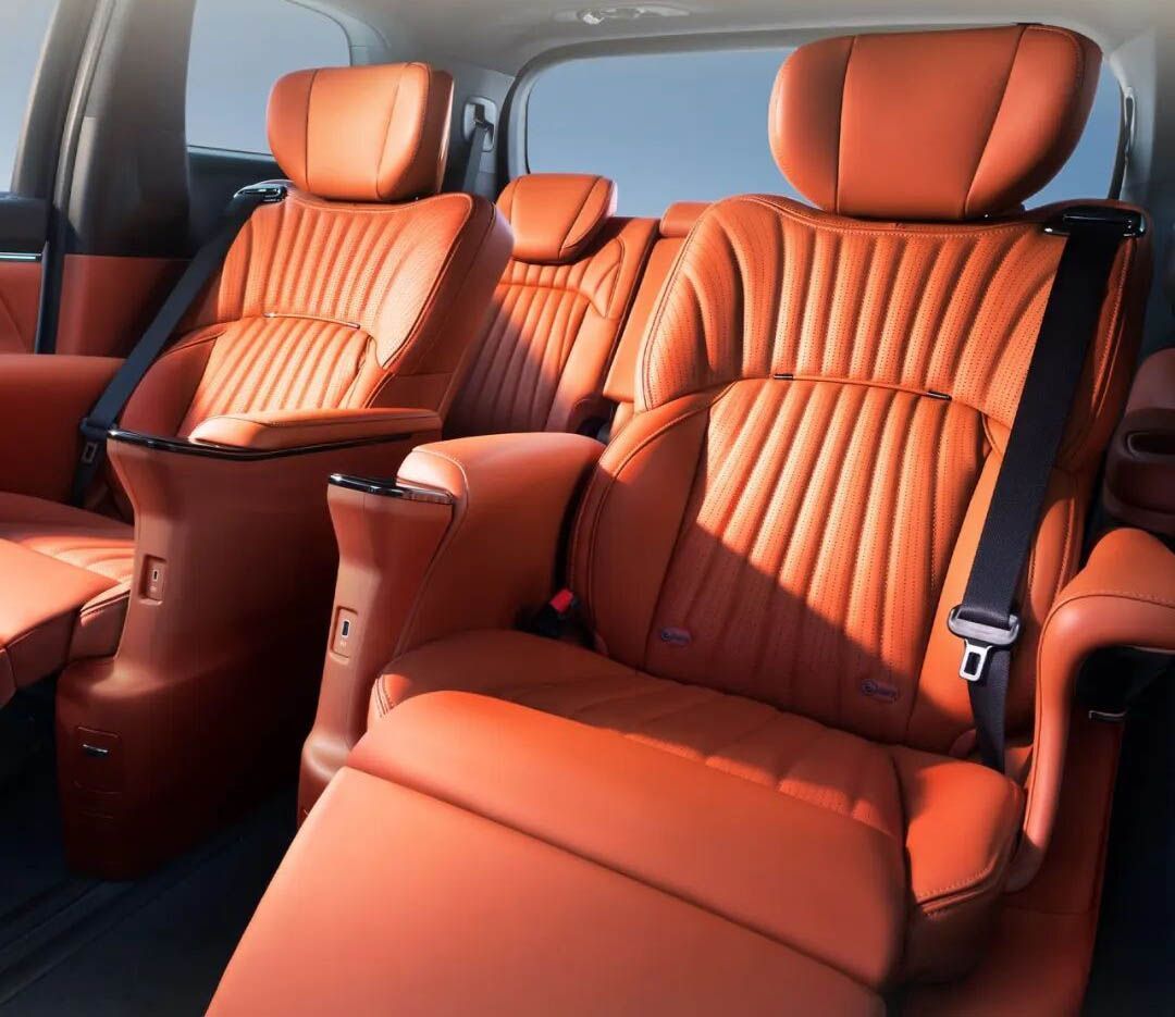 2026款传祺M8 HEV上市,政企双补价19.78万元起