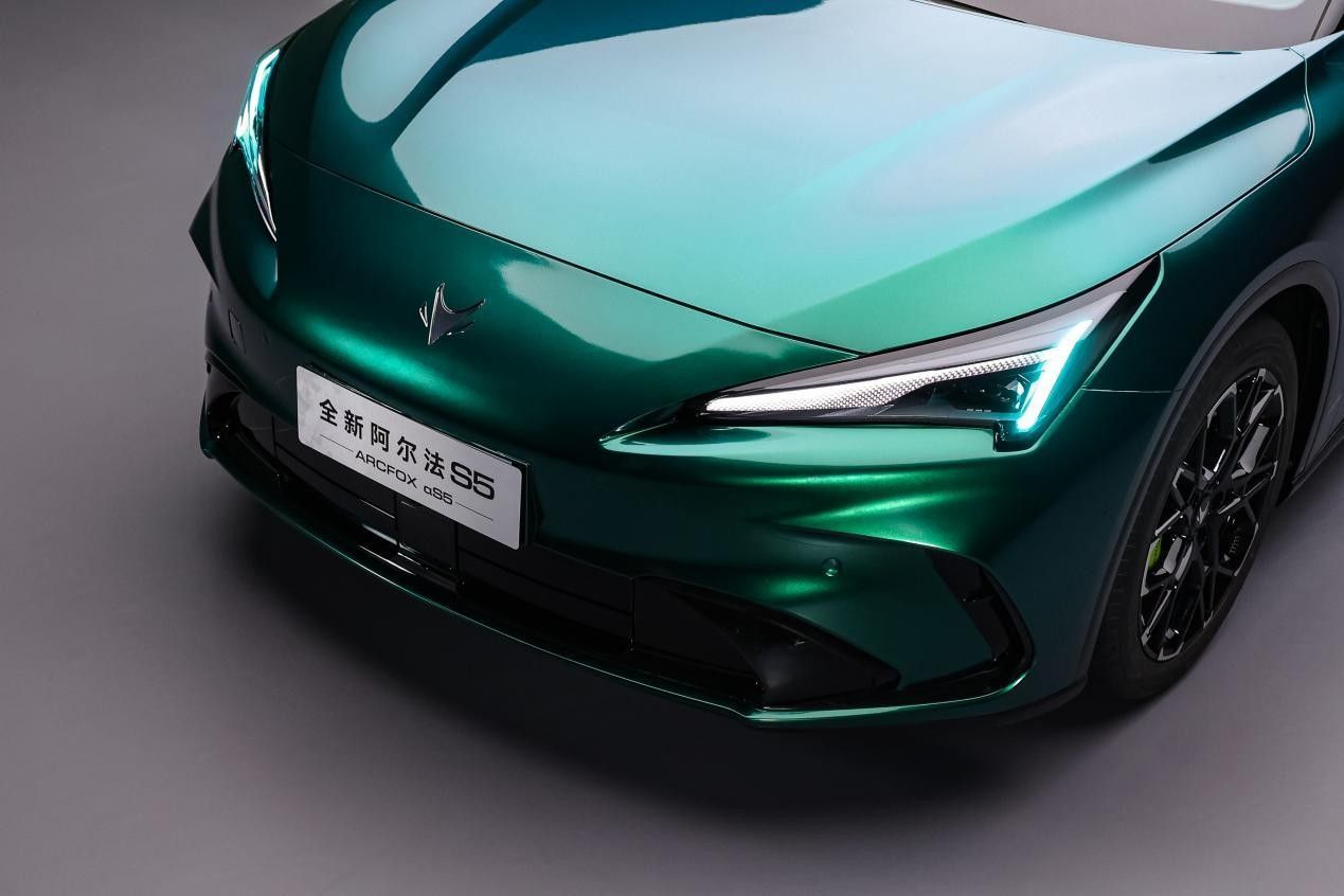 3月1日预售 全新阿尔法S5整车19扬+零重力座椅配置曝光