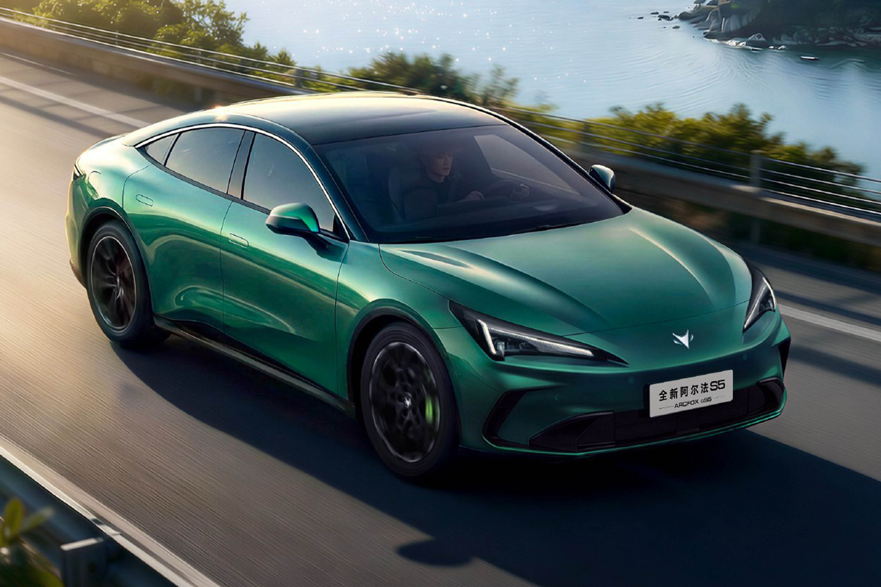 极狐全新阿尔法S5将于3月初预售，3月中下旬上市