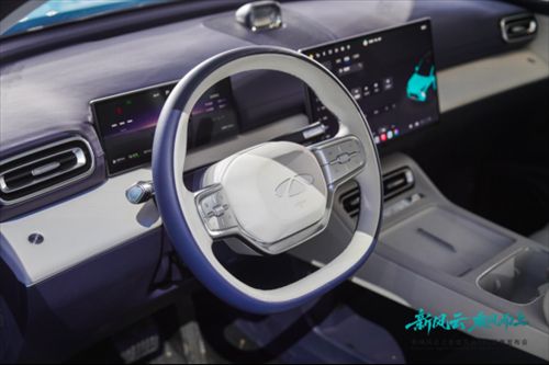 风云T9L×敦煌画院正式公布千年色彩“鸣沙翠”