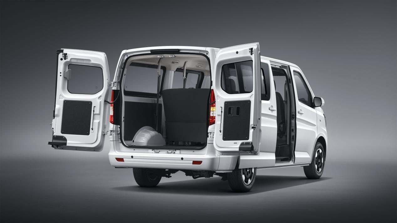 新一代长安睿行EV正式上市,售价7.69万-8.09万元