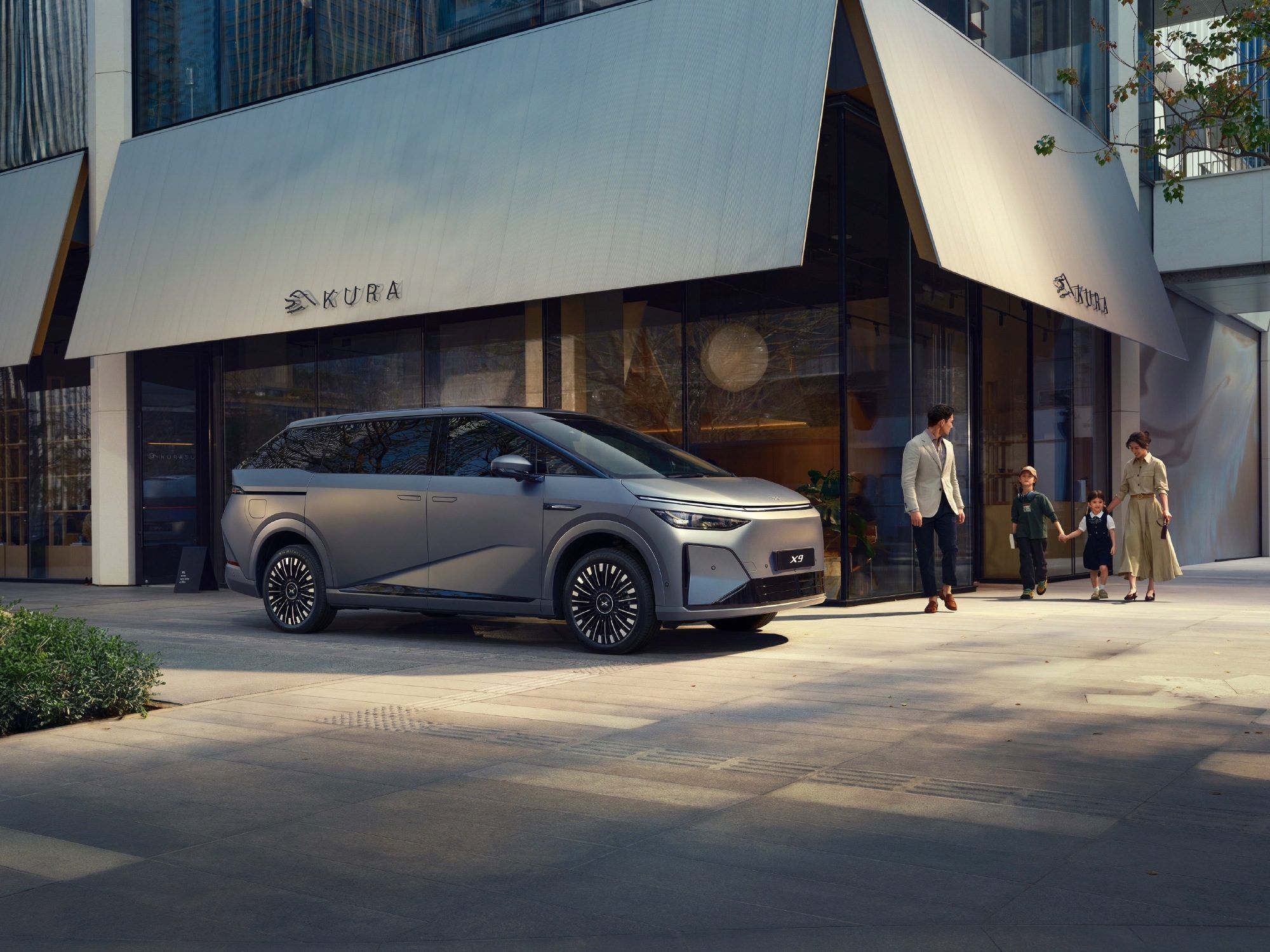 小鹏汽车3月交付新车27,415台，新款MONA M03即将上市