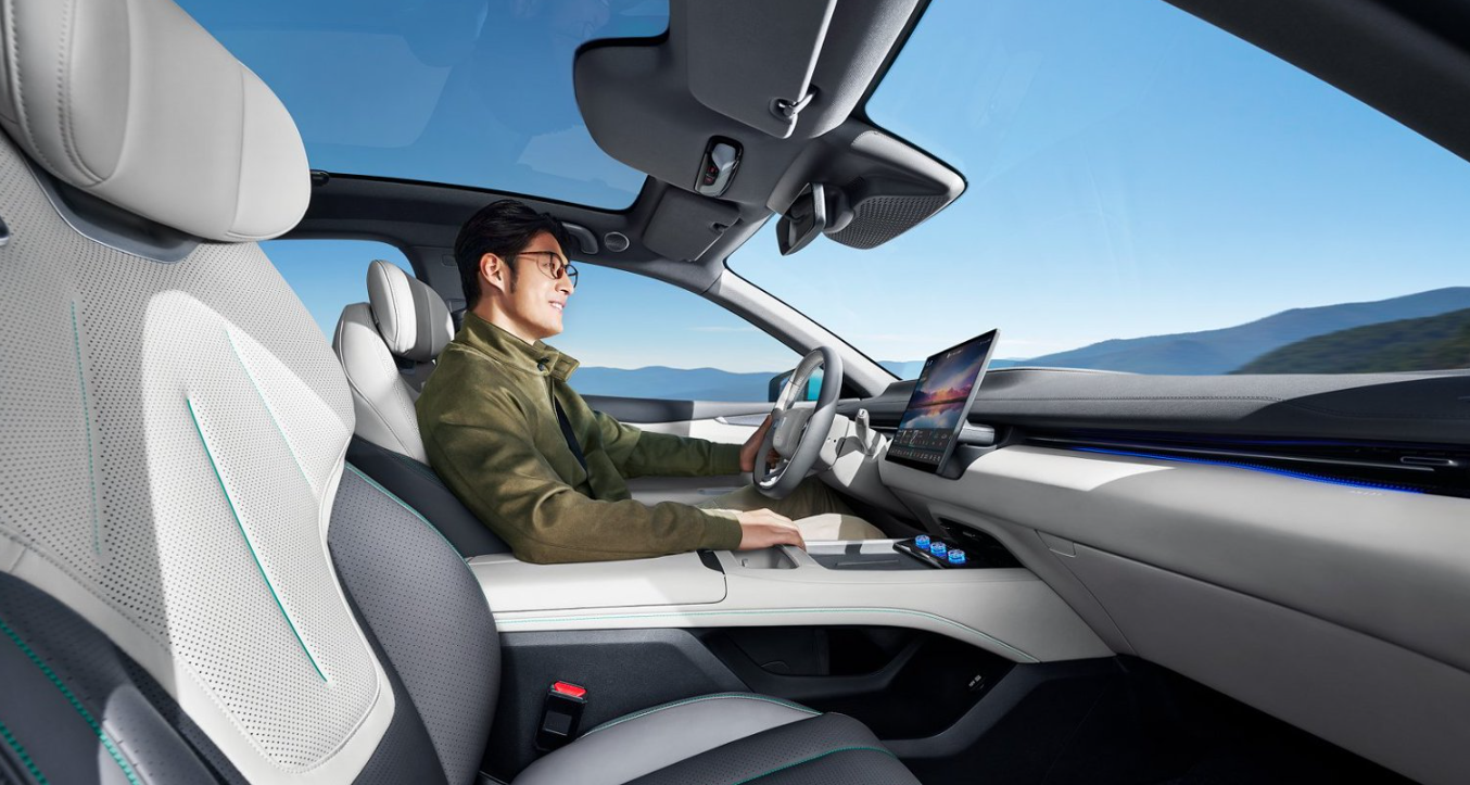 L07 智能驾驶.png