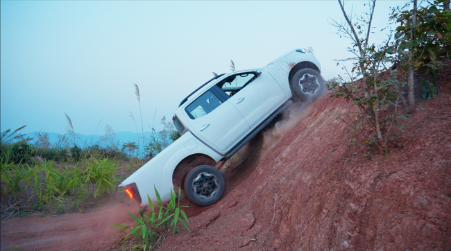 郑州日产雨林秘境穿越之旅暨春季双品牌新车正式上市