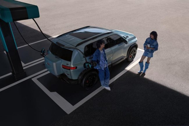 新能源SUV15万级优选｜方程豹钛3闪充版 以全维实力适配多元出行