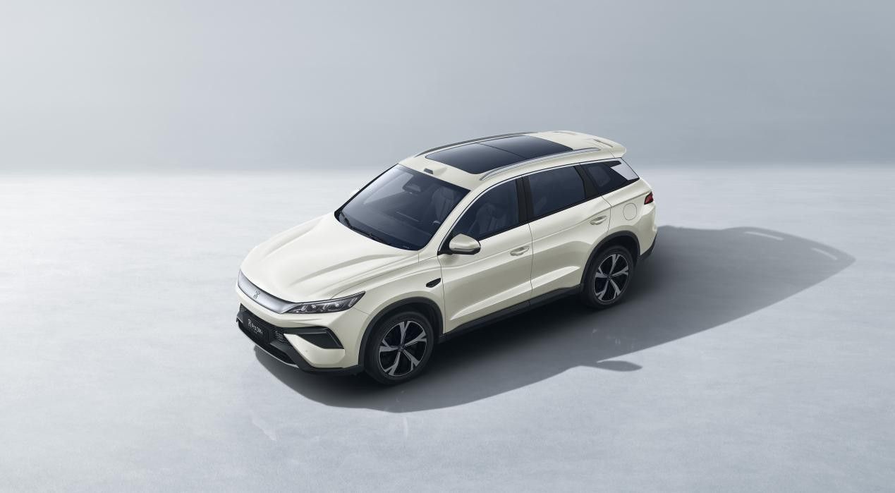 比亚迪宋Pro DM-i 飞驰版把220km 插混SUV打入9万级