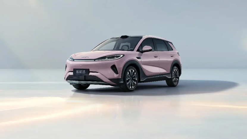 比亚迪全新海狮05正式上市 售价9.79万元-14.59万元