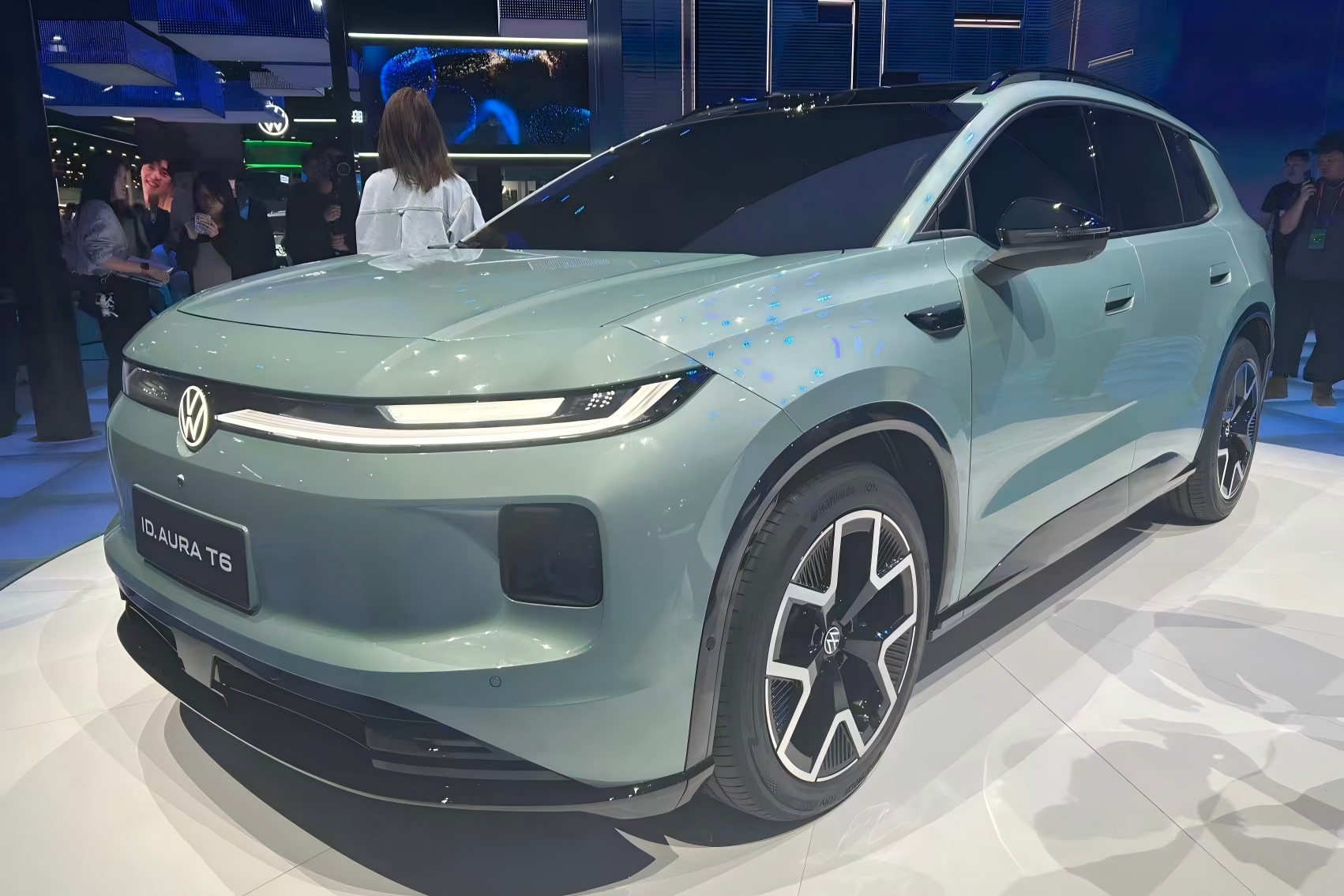 2026北京车展：一汽大众ID. AURA T6亮相