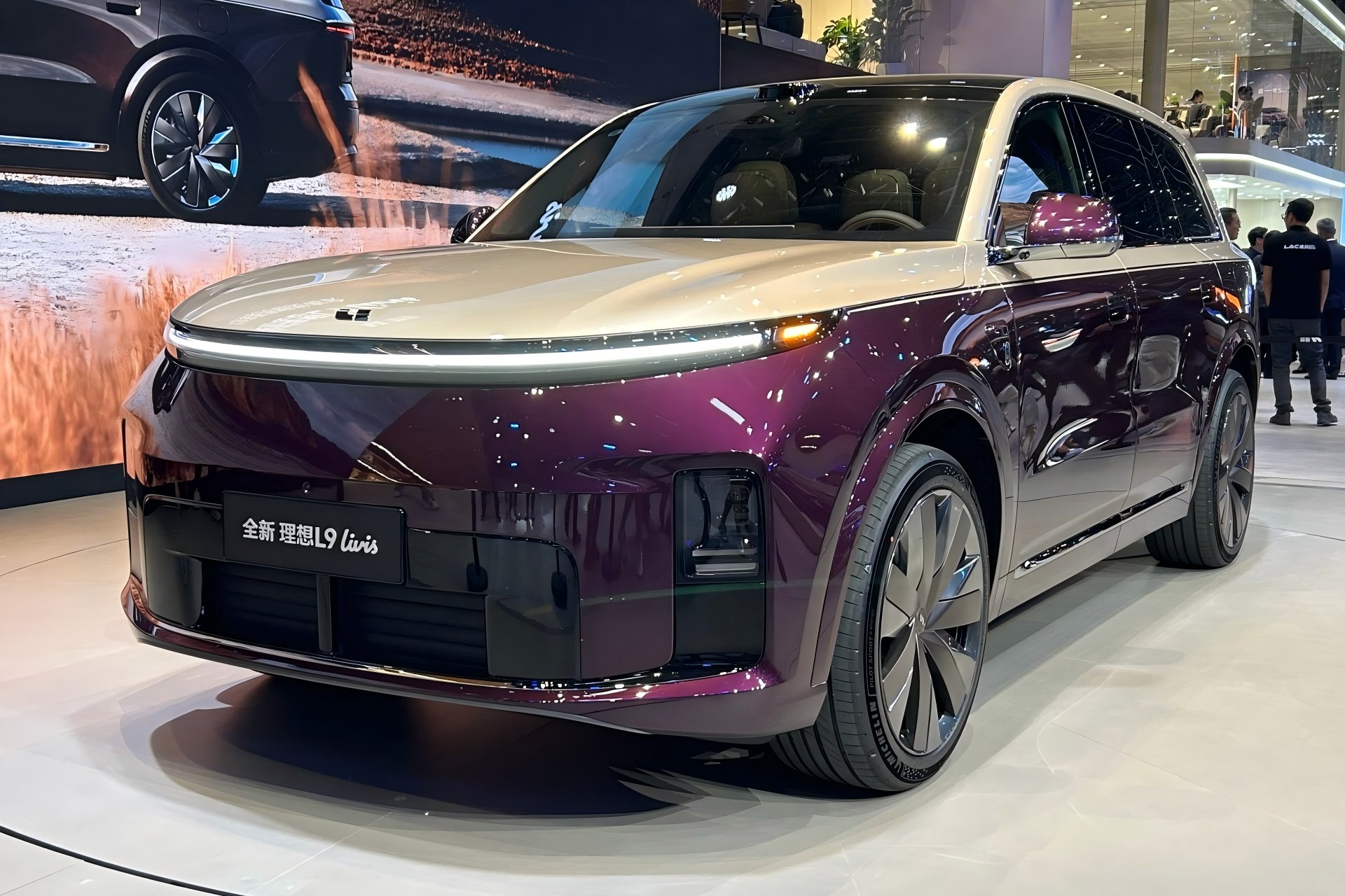 2026北京车展：全新一代理想L9亮相，售价55.98万元
