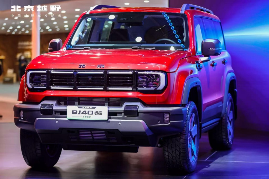 经典之上再启新程！BJ40增程长续航版预售价21.48万元！