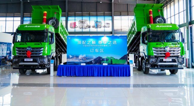 雙槍快充+多重防水，歐曼新能源西南版自卸車賦能工程基建