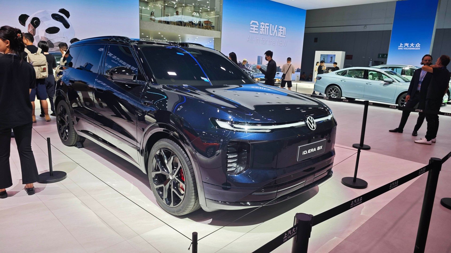 2026成都车展：大众ID.ERA 8X迎来首发亮相