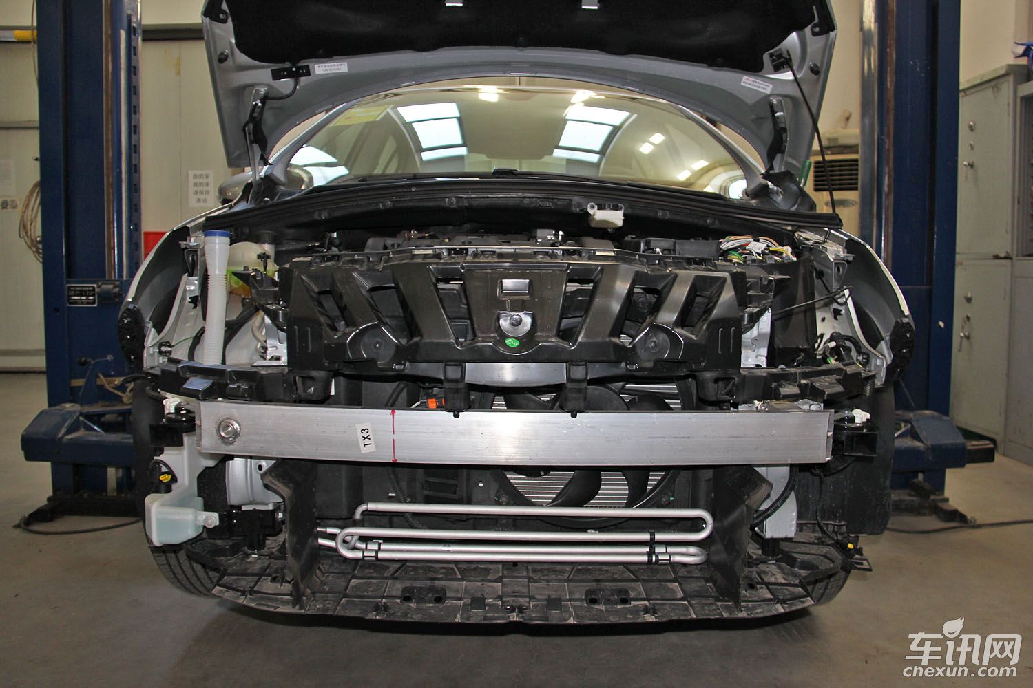 第十一期拆车坊标致308拆解