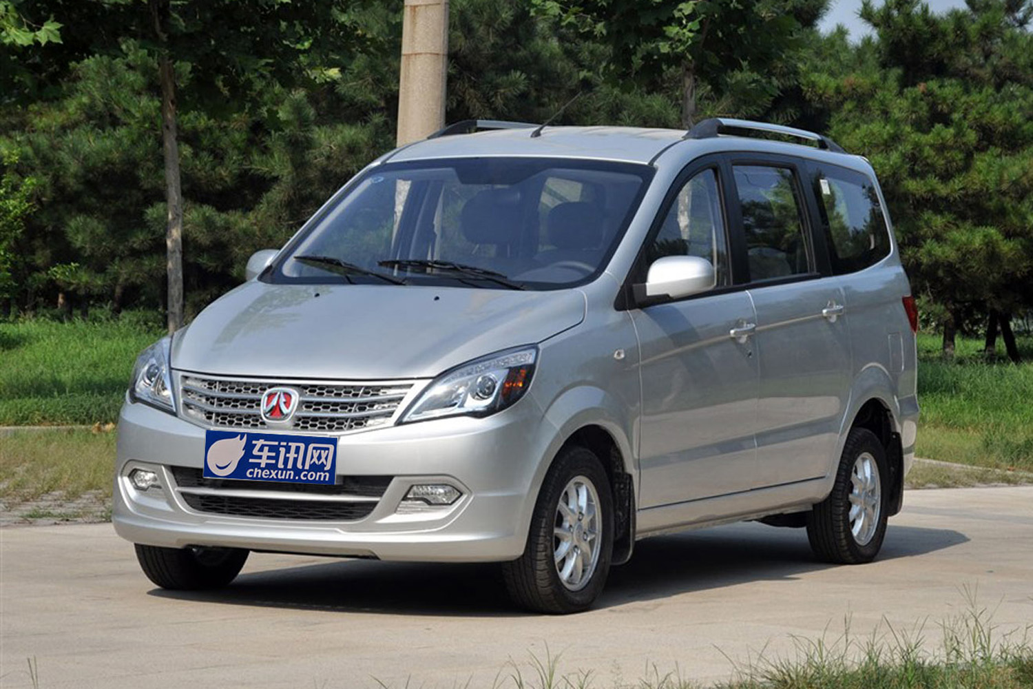 5l 时尚型 报价】北汽威旺m20参数_配置_上海圣跃汽车-车讯网