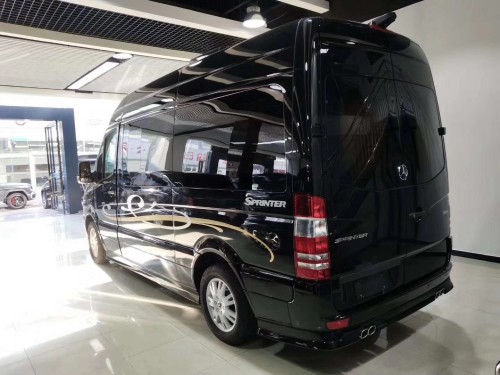 新款奔驰斯宾特房车优惠降价港口让利价