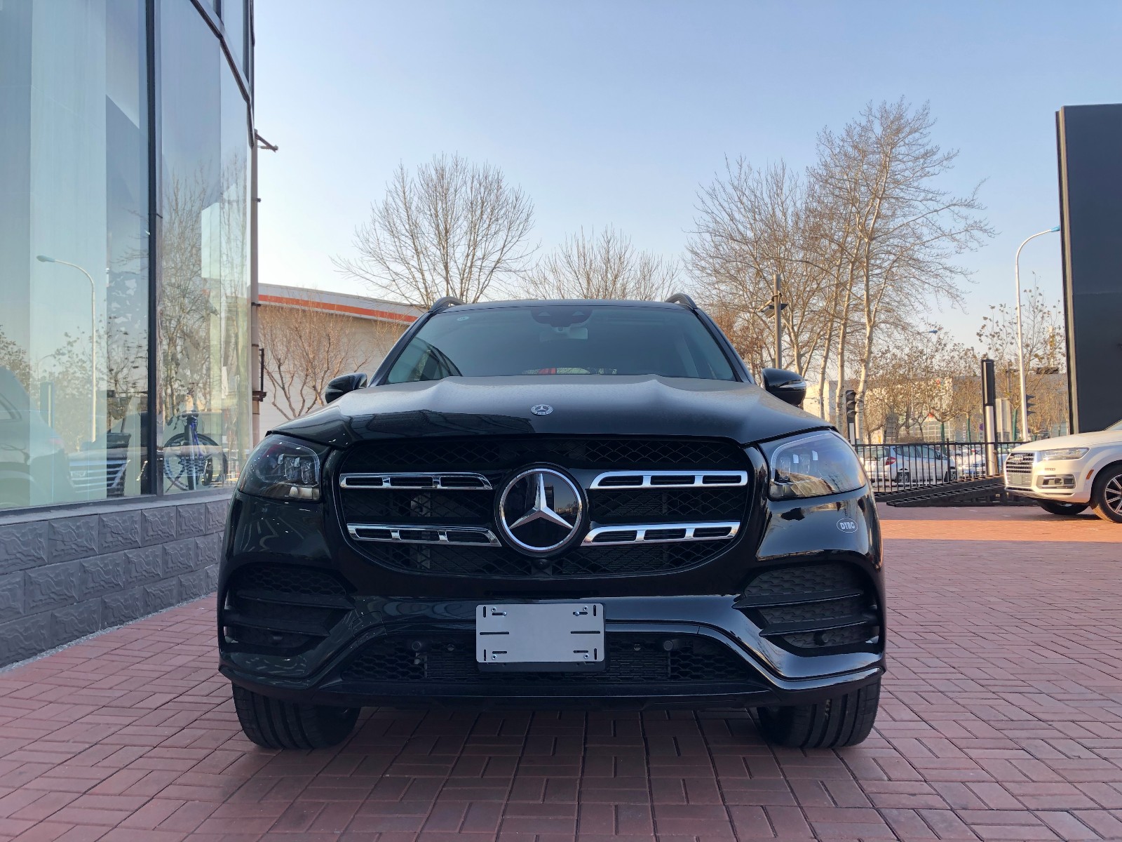 20新款奔驰gls450由内而外彰显出豪华动感