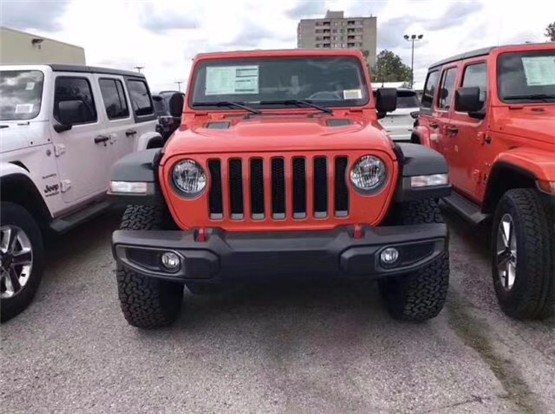 经典的硬派越野车19款jp牧马人报价