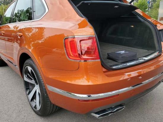 进口宾利添越40t橙色限量现车285万起