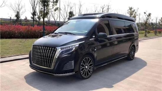 奔馳銀河星辰聖母峰商務車高頂v260l