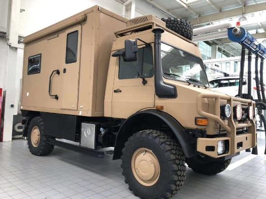 奔馳房車烏尼莫克4x4越野房車現車價格