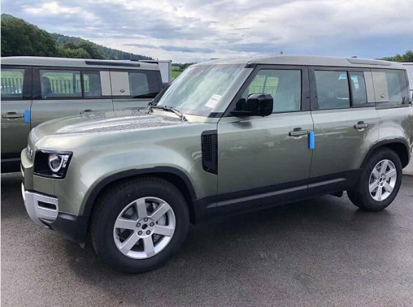 2020款路虎卫士全新改款升级国六现车到