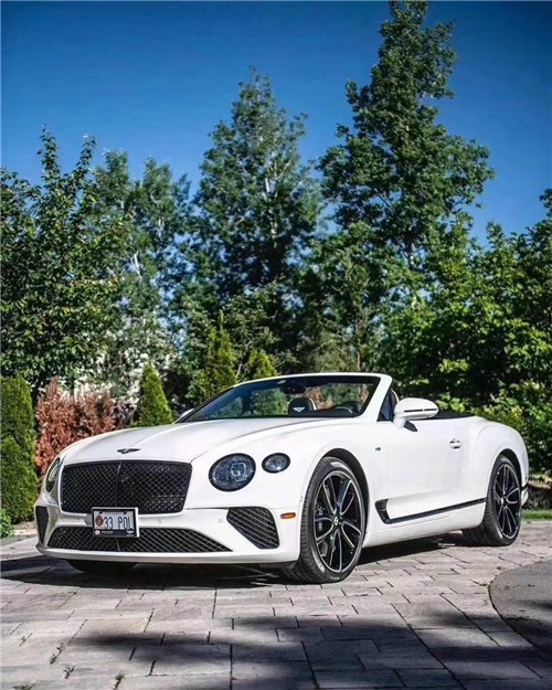 宾利欧陆40t四座软顶敞篷轿跑五一促销