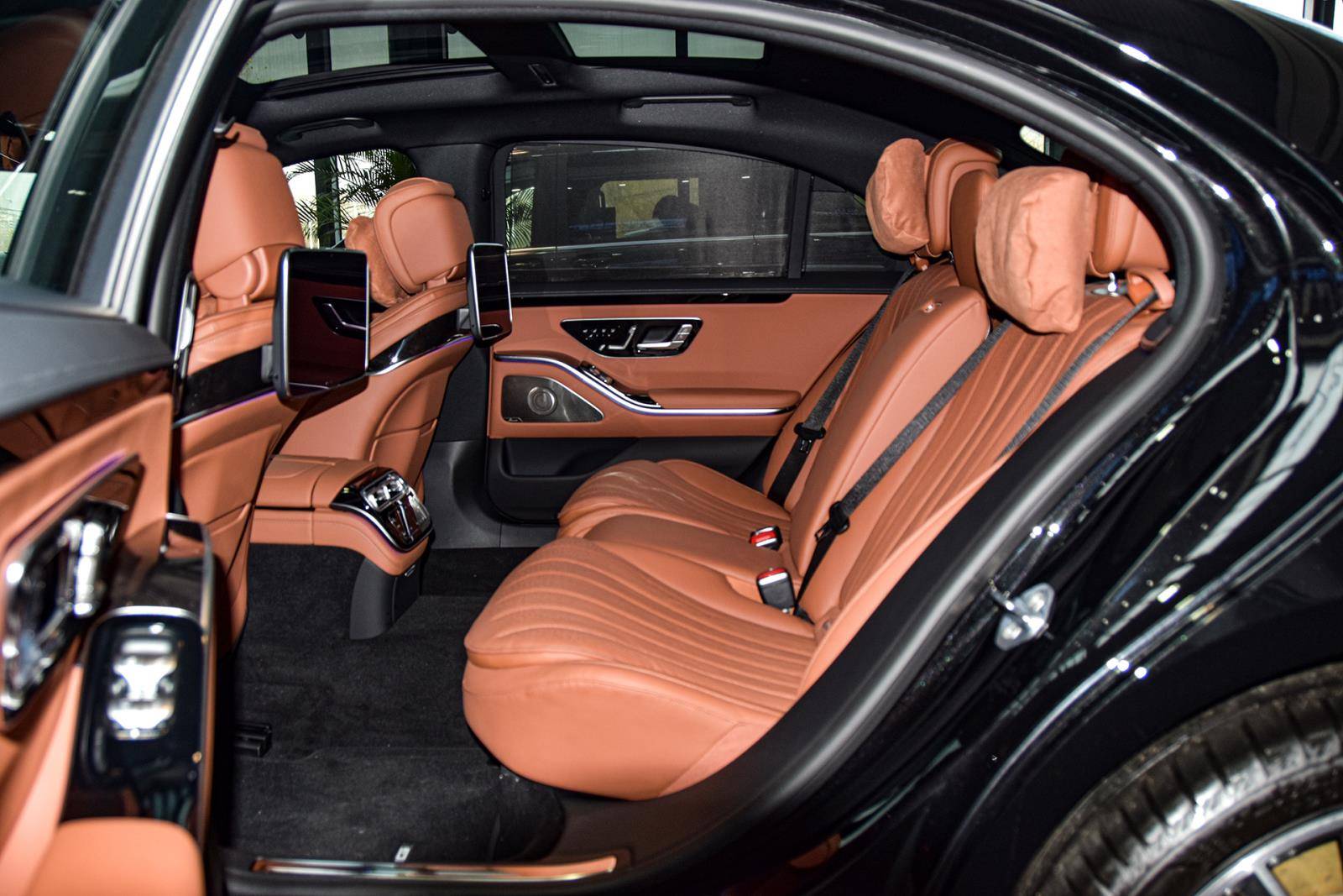 设计美学的最佳代表2021款奔驰s400l