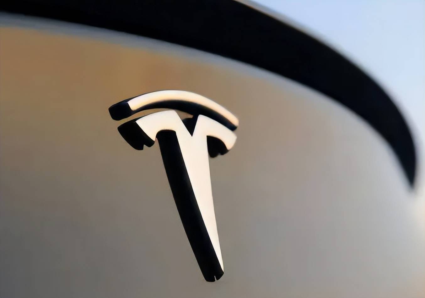 快评观点为何特斯拉总是事故频发