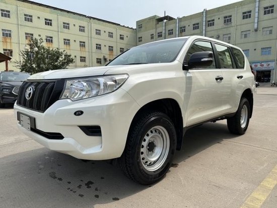 2022款丰田霸道2700平行进口40余万起