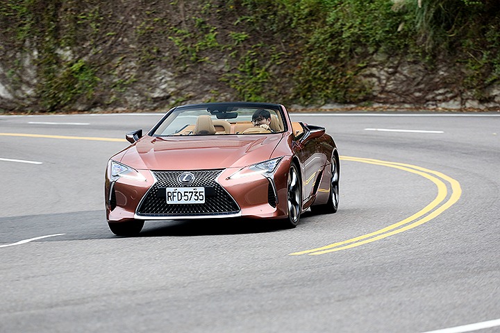 最美敞篷gt跑车雷克萨斯小改款lc再次诠释