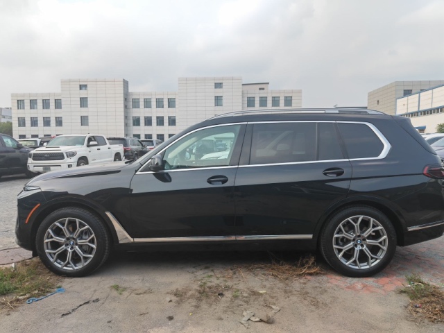 2024款美规宝马x7七座报价港口优惠如约而至