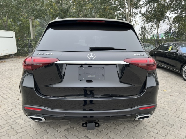 2024款奔驰gle450五座现车落地价带来的科技感爆强